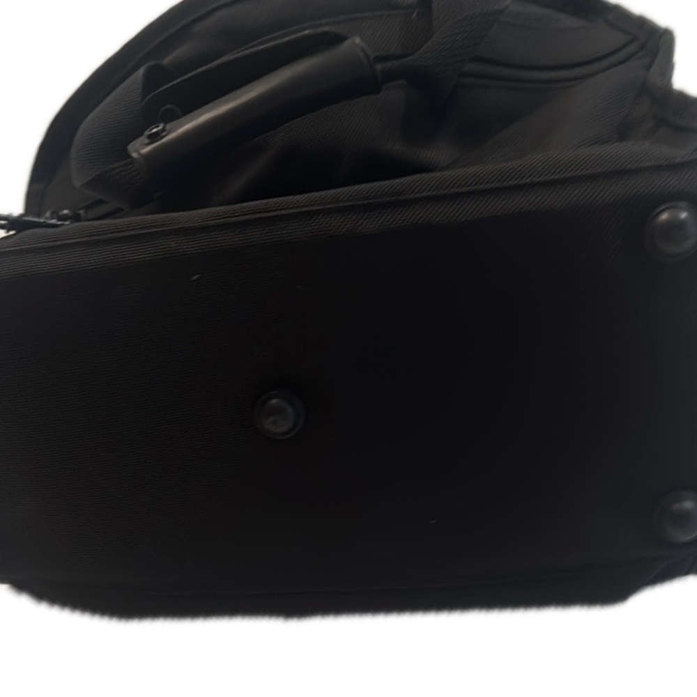 TUMI Weekender, EUC - Picture 5 of 6